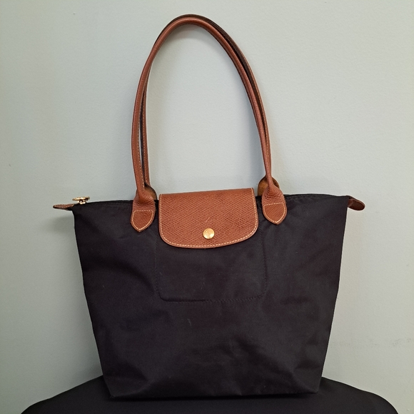 Longchamp Handbags - 🐎 Longchamp Le Pliage Medium Tote